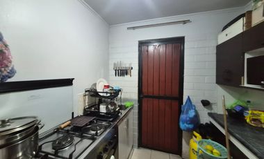 VENDE CASA LA CISTERNA 2D Y 1B, AMPLIO TERRENO, LA CISTERNA