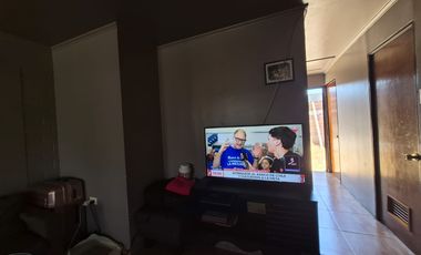 VENDE CASA LA CISTERNA 2D Y 1B, AMPLIO TERRENO, LA CISTERNA