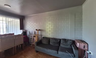 VENDE CASA LA CISTERNA 2D Y 1B, AMPLIO TERRENO, LA CISTERNA