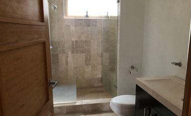 Renta departamento Lomas del Río