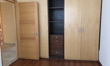 Renta departamento Lomas del Río