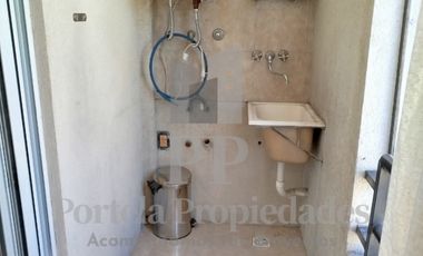 DEPTO. 2 AMBIENTES CON COCHERA CUBIERTA MORON