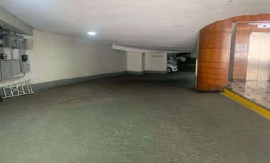 Estacionamiento en Venta en Amplio estacionamiento en Huerfanos