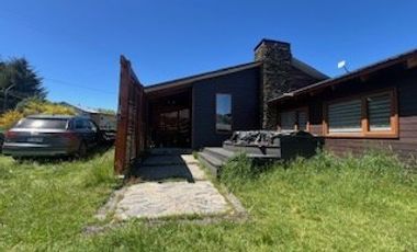 Casa en Venta en Extraordinaria casa esquina en Malalcahuello muy cerca de Centro de Ski Corralco