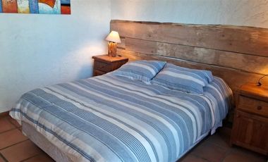 Casa en Venta en Sitio con 2 casas ambas con acceso al lago, 2 embarcaderos