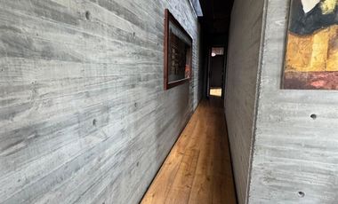 Casa en Venta en Moderna casa en club de golf Los Lirios