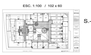 Local Comercial en Venta en Amplio local en mejor zona de negocios de Las Condes con gran afluencia de público