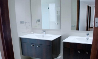 Casa en Arriendo en Arriendo por día en condominio para 10 personas con acceso al lago y marina a pasos del centro de Pucón