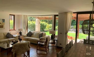 Casa en Arriendo en Arriendo por día en condominio para 10 personas con acceso al lago y marina a pasos del centro de Pucón