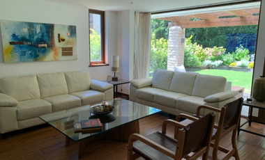 Casa en Arriendo en Arriendo por día en condominio para 10 personas con acceso al lago y marina a pasos del centro de Pucón