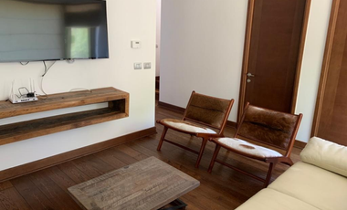 Casa en Arriendo en Arriendo por día en condominio para 10 personas con acceso al lago y marina a pasos del centro de Pucón