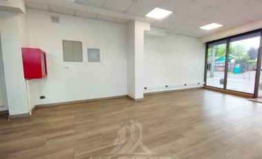 Local Comercial en Arriendo en COD38011 Ubicación Privilegiada Plaza De Las Banderas Hochstetter