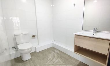 Local Comercial en Arriendo en COD38011 Ubicación Privilegiada Plaza De Las Banderas Hochstetter