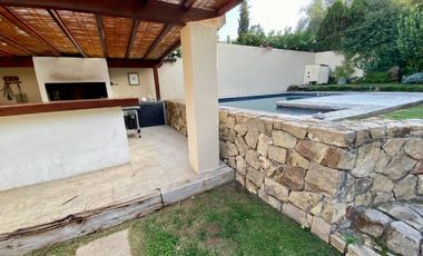 EXCELENTE CASA EN EXCLUSIVO CONDOMINIO*258