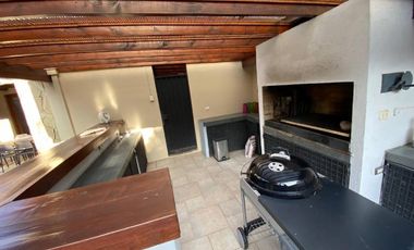 EXCELENTE CASA EN EXCLUSIVO CONDOMINIO*258