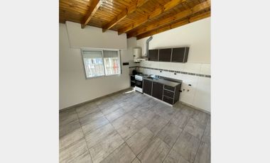 Departamento en Alquiler Ramos Mejia / La Matanza (A141 4163)