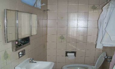 Local a la calle en Venta Haedo / Moron (A155 835)