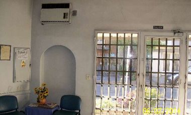 Local a la calle en Venta Haedo / Moron (A155 835)