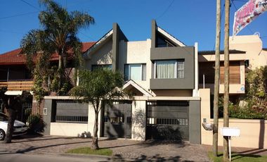 Casa  en Venta San Justo / La Matanza (A155 947)