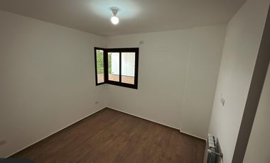 Departamento en Alquiler de 2 Dormitorios con Cochera - General Paz