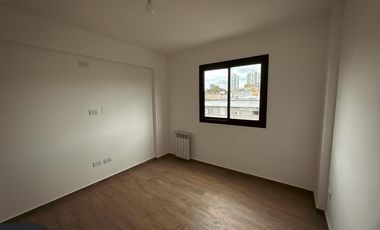 Departamento en Alquiler de 2 Dormitorios con Cochera - General Paz