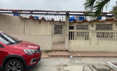 Casa en alquiler en la Primavera 2,  Durán  LauC