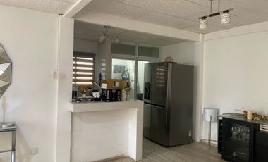 Casa en alquiler en la Primavera 2,  Durán  LauC