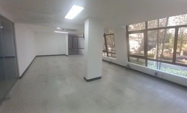 Edificio de Oficinas en colonia Roma