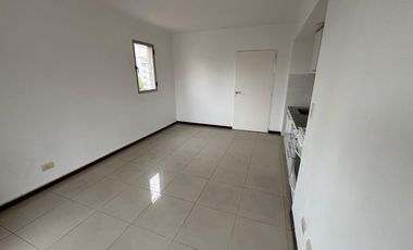 Alquiler - Departamento- Dos Ambientes- Flores