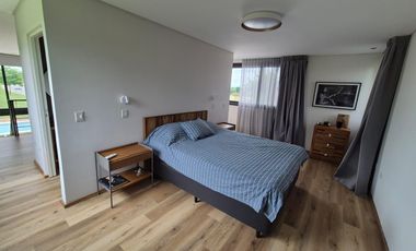 VENTA - ALQUILER Casa en San Sebastián Diseño - 4 ambientes