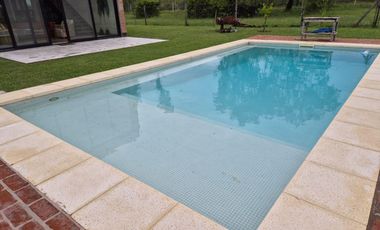 VENTA - ALQUILER Casa en San Sebastián Diseño - 4 ambientes