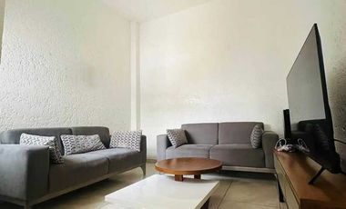 Casa Con Alberca y Vigilancia Al Sur de Cuernavaca, Burgos.