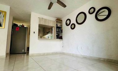 Casa Con Alberca y Vigilancia Al Sur de Cuernavaca, Burgos.