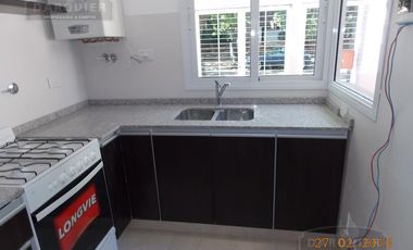 DUPLEX EN ALQUILER EN ADROGUE