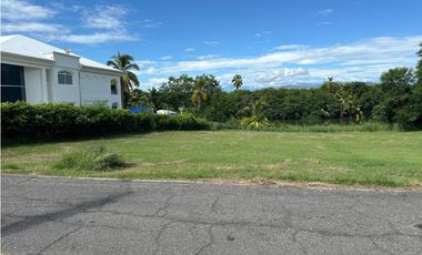 SE VENDE LOTE CONDOMINIO EL PEÑON