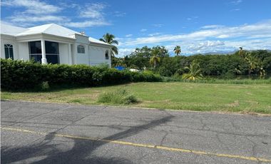 SE VENDE LOTE CONDOMINIO EL PEÑON