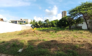 VENDO ESPECTACULAR LOTE en Altos de Pradomar