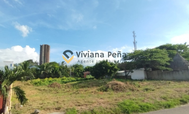 VENDO ESPECTACULAR LOTE en Altos de Pradomar