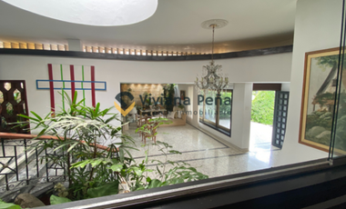 VENDO Casa grande en sector exclusivo de Barranquilla