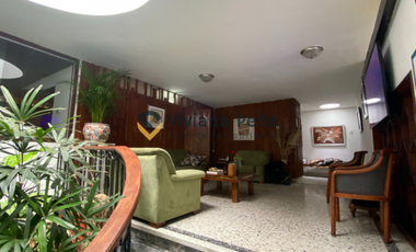 VENDO Casa grande en sector exclusivo de Barranquilla