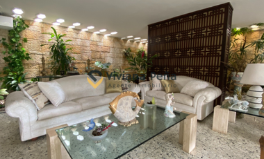 VENDO Casa grande en sector exclusivo de Barranquilla