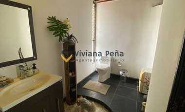 VENDO Casa grande en sector exclusivo de Barranquilla