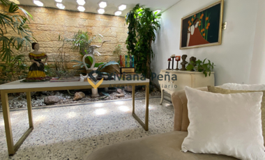 VENDO Casa grande en sector exclusivo de Barranquilla