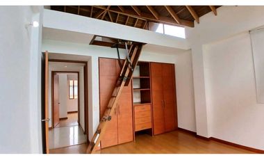 ARRIENDO  CASA CAMPESTRE UNIFAMILIAR EN CAJIC.