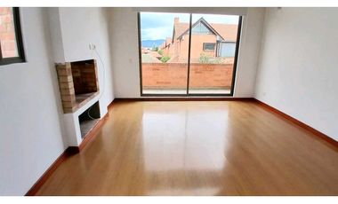 ARRIENDO  CASA CAMPESTRE UNIFAMILIAR EN CAJIC.