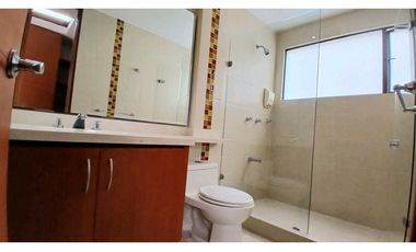 ARRIENDO  CASA CAMPESTRE UNIFAMILIAR EN CAJIC.