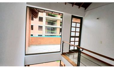 ARRIENDO  CASA CAMPESTRE UNIFAMILIAR EN CAJIC.