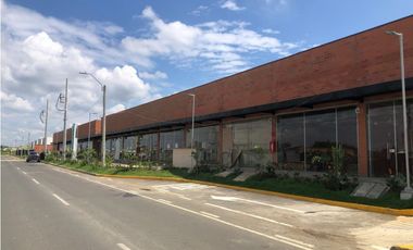 LOCALES EN VENTA, PLAZA AIRONE JAMUND