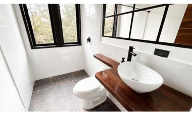 CASA EN SANTA ELENA VEREDA EL PLAN/ MEDELLIN