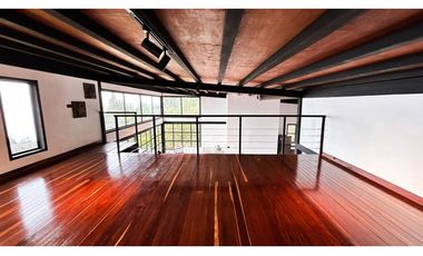 CASA EN SANTA ELENA VEREDA EL PLAN/ MEDELLIN